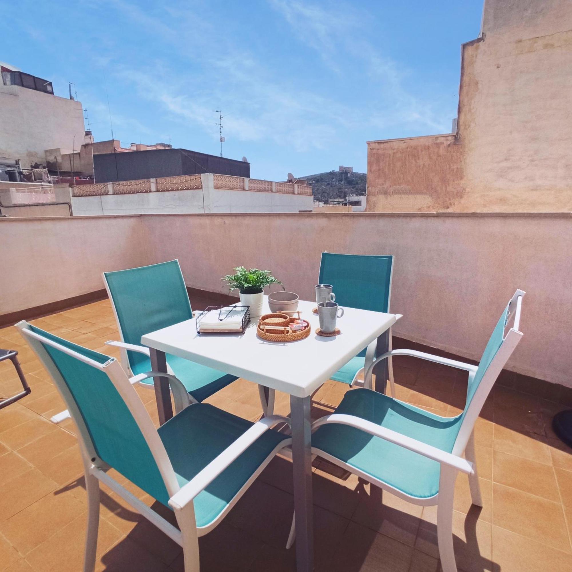 شقة Avenida Principal - Gran Terraza Con Parking - By Aloha Palma أغيلاس المظهر الخارجي الصورة