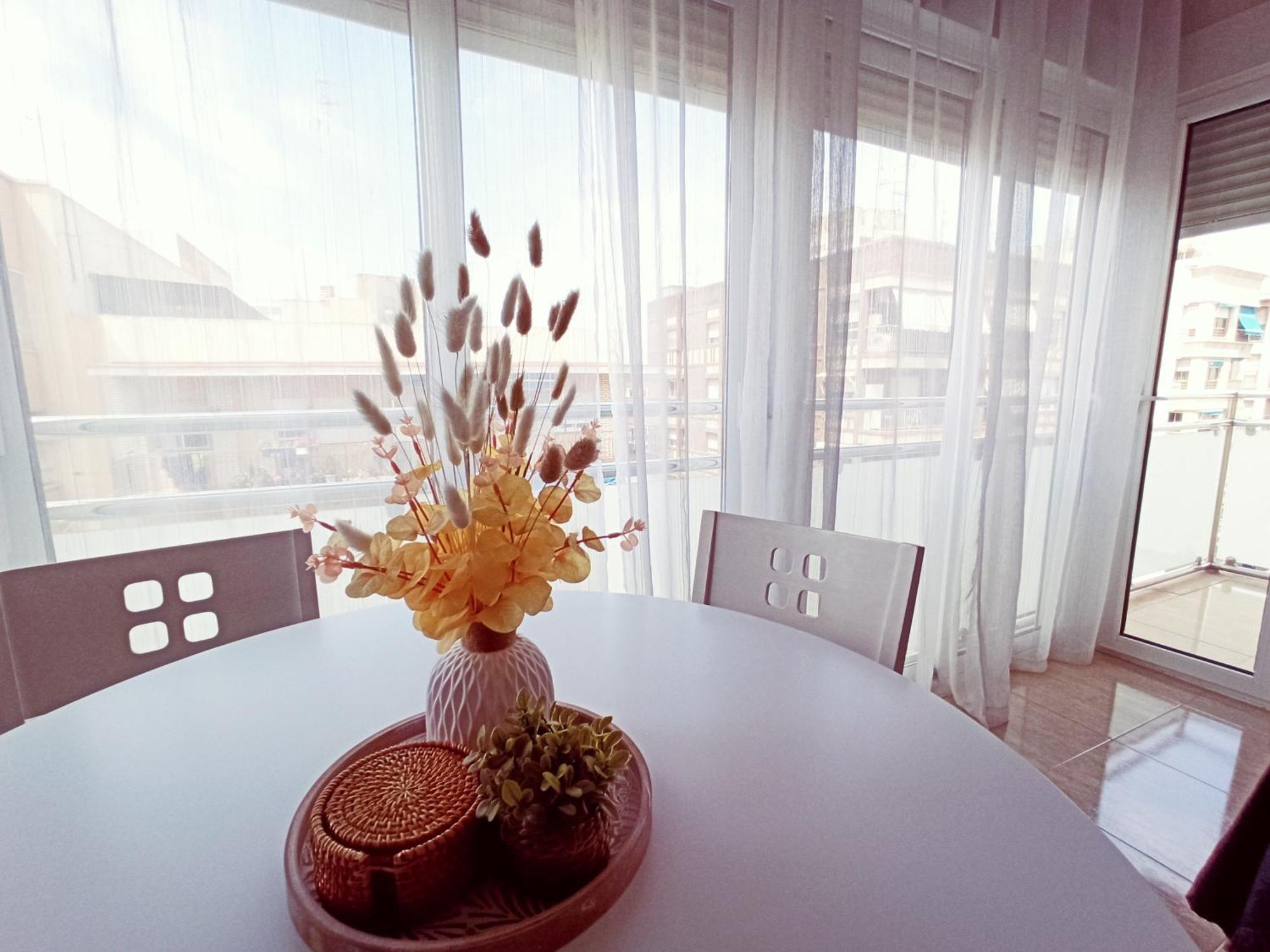 شقة Avenida Principal - Gran Terraza Con Parking - By Aloha Palma أغيلاس المظهر الخارجي الصورة